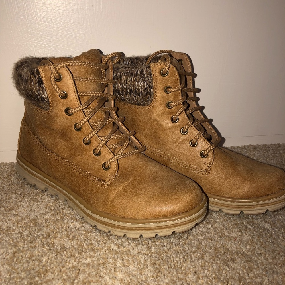 Tan boots
